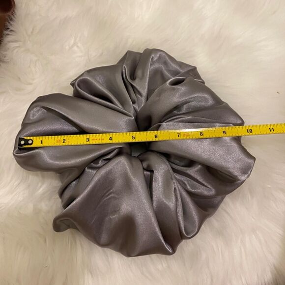Satin Hair Scrunchie. Grey. XXL - Picture 8 of 8